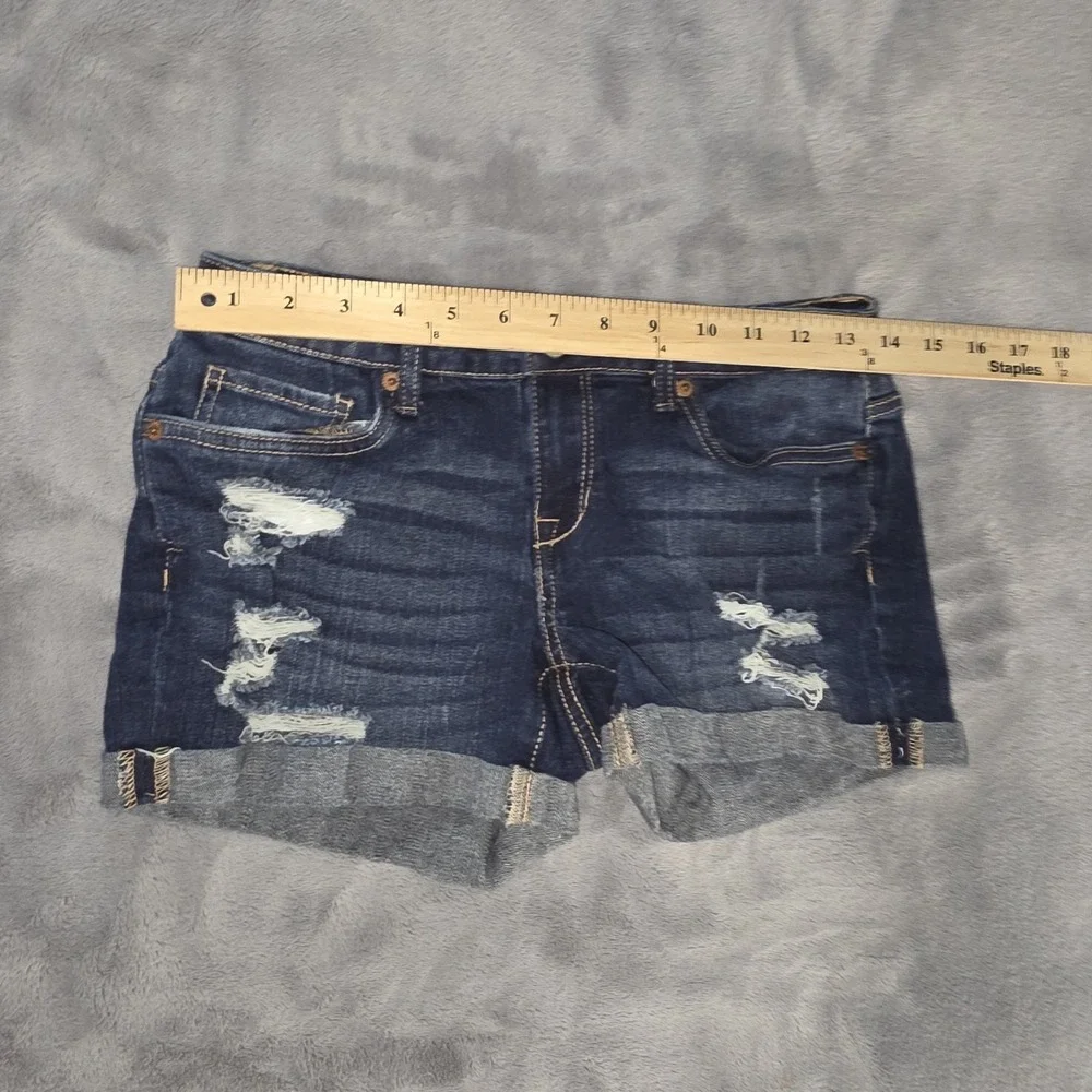 AEROPOSTALE Midi Cuffed Distressed Jean Shorts Size 4‎ Blue Denim Dark Wash